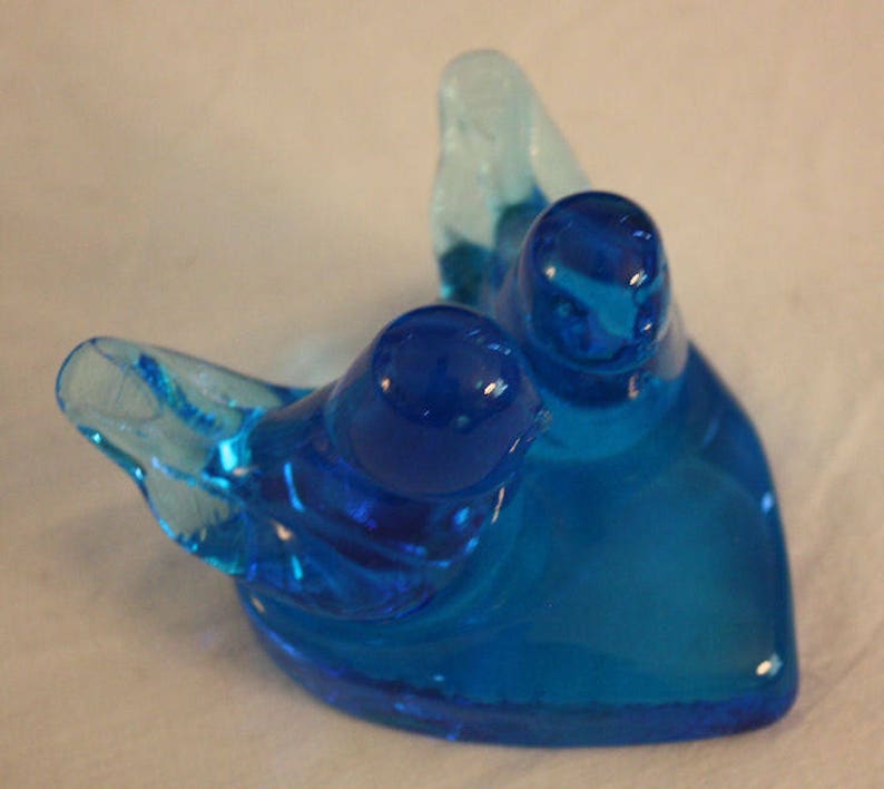 Vintage Titan Art Glass Happy Little Bluebirds image 9
