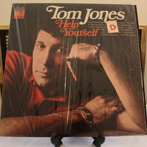 Vintage Used Vinyl Record Album Tom Jones &quot;Help Yourself&quot;