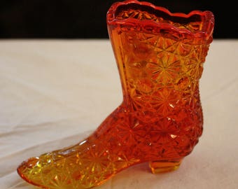 Vintage Fenton Daisy & Button Colonial Orange Boot 1990 OR