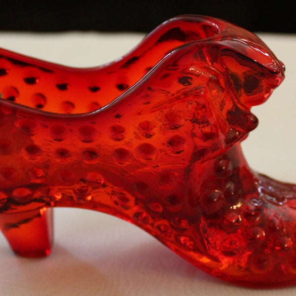 Vintage Fenton Cat Slipper Ruby Hobnail 3995 RU