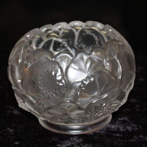 Vintage Fenton Crystal Velvet Water Lily Rose Bowl 8429 VE image 8