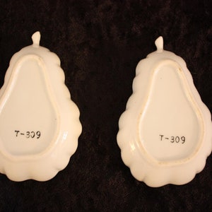 Vintage Porcelain Floral Trinket Dishes Pair, T-309 image 3