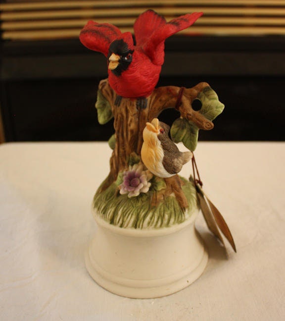 Vintage Arnart Imports, Inc. Porcelain Cardinal Musical Etsy New Zealand