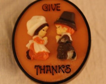 Vintage Give Thanks Hallmark Pin