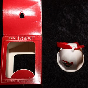 Vintage 1990 Pfaltzgraff Christmas Heritage Bell 12-385 image 2