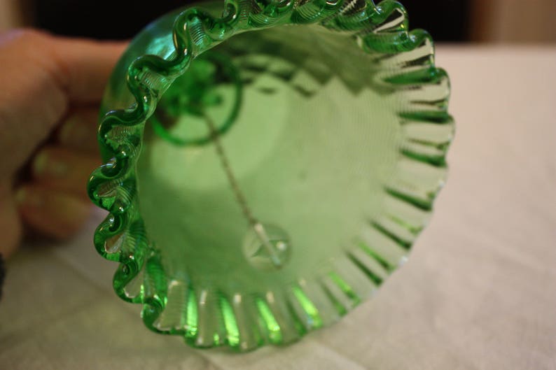 Vintage Fenton Threaded Diamond-Optic With Diamond Handle Bell, Springtime Green 8465 GT image 7