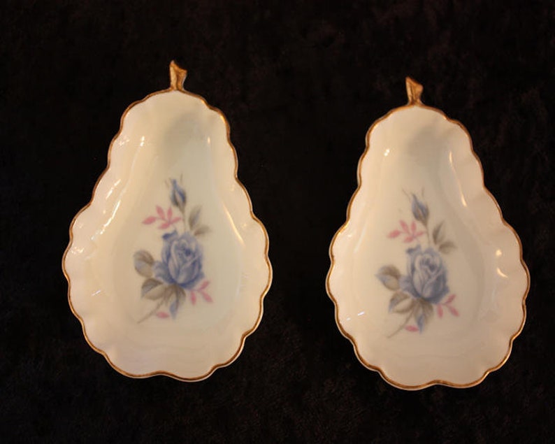 Vintage Porcelain Floral Trinket Dishes Pair, T-309 image 2