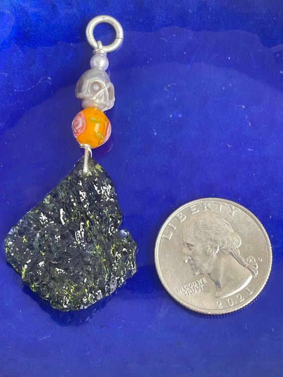 Large piece of green Moldavite, and sterling silv… - image 5