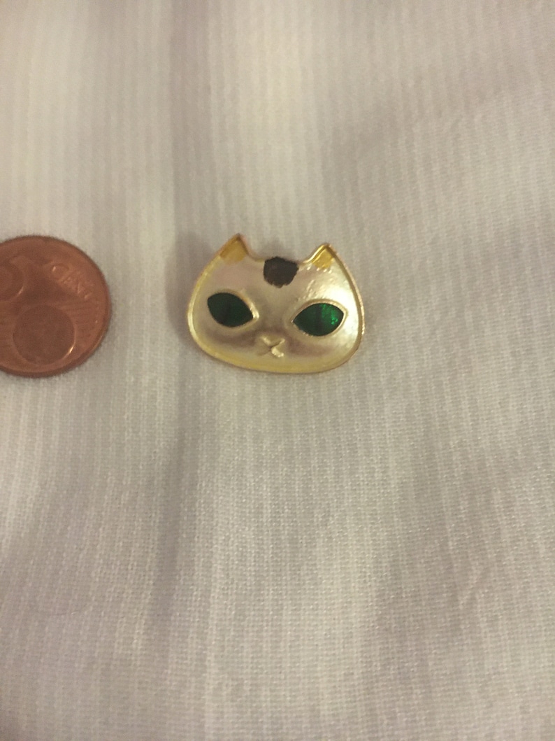 Cat eyes cat face vintage brooch enamel goldtone
