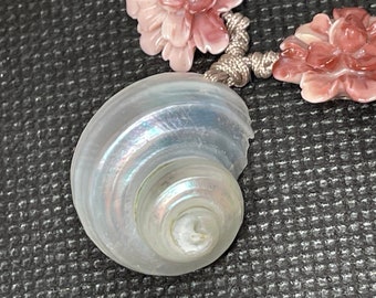 Beautiful, Fiji shell on cord knotted with nautical beach theme stones & shells  NECKLACE vintage