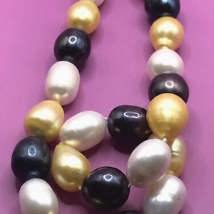 Tri-Color South Sea Pearl Necklace: 14kt Gold, Tahitian, White