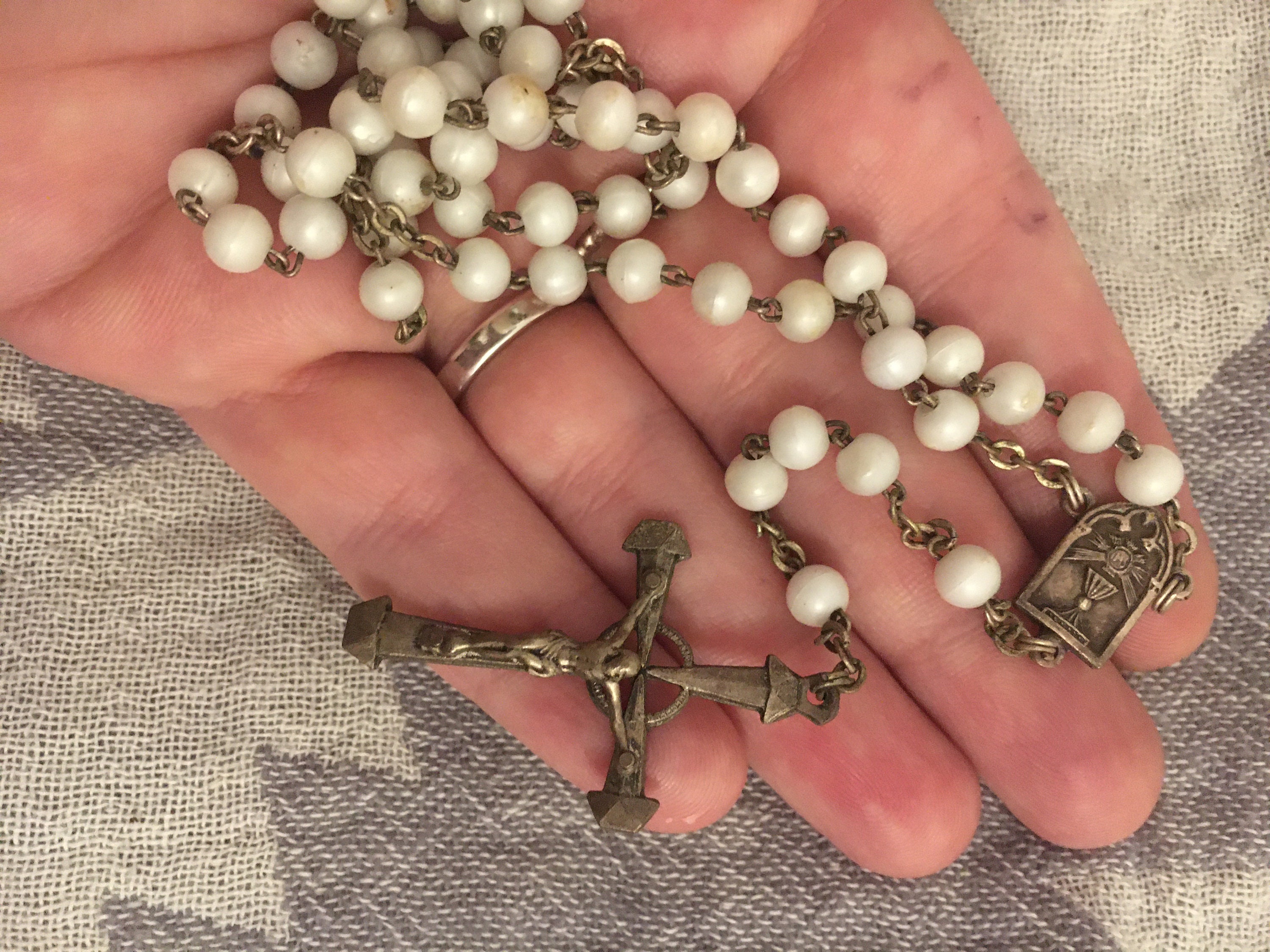 Vtg Rosaire Roma Italie Perles de Prière Crucifix Blanc et Argent