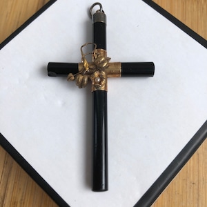 Mourning Whitby JET cross Bahrain seed pearl VICTORIAN pendant Cross Seed pearl pendant gold filled Antique