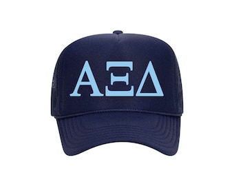 Casquette trucker Alpha Xi Delta sorority, casquette de baseball A Zee D, cadeaux de promesse de don AXD, chapeaux de la semaine grecque, vacances de printemps à l'université, idée cadeau Rush Bid Day