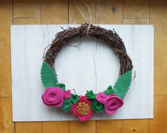 felt flower wreath, Easter wreath, felt wreath, flower wreath, twig wreath, door wreath, wall wreath, home decor, all year wreath