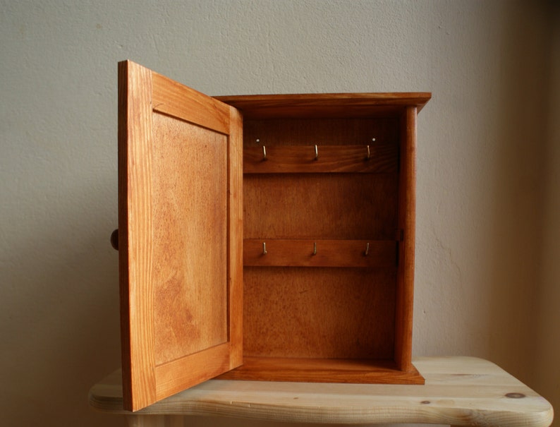 Rustic Key Box, Wooden Key Organizer, Leaf Key Cabinet, Wall Key Hanger ...