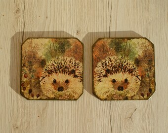 2 posavasos de madera, posavasos rústicos, posavasos forestales, posavasos decoupage, posavasos erizo, decoración caprichosa, decoración forestal