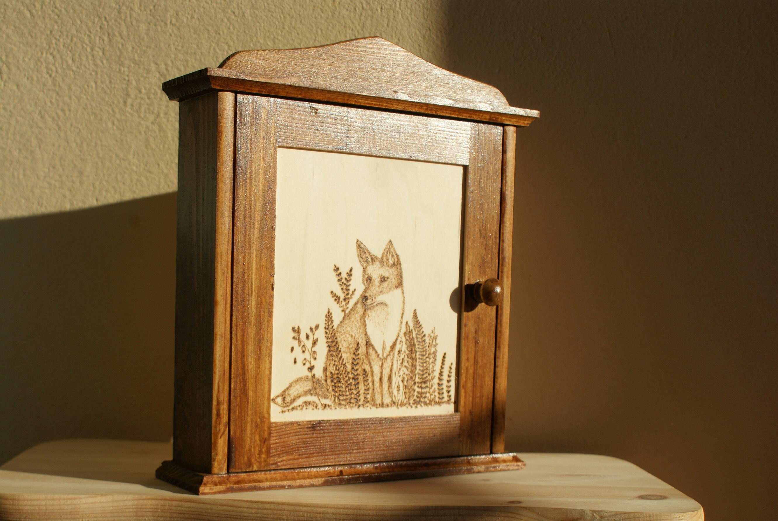 Wooden Key Box, Wooden Key Organizer, Rustic Key Box, Key Hanger, Fox