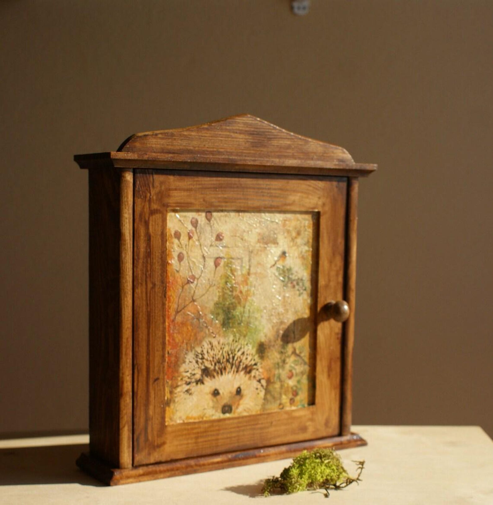 Key Box Rustic Rustic Wooden Key Box, Hedgehog Decoupage, Wall Key Holder - Etsy