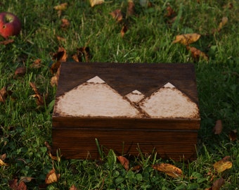 boîte rustique de montagne, boîte à thé, boîte à thé en bois, boîte de montagne, boîte à bijoux, boîte de pyrogravure, boîte naturelle, boîte à 6 compartiments