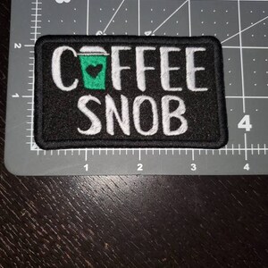 Appliqué Snob Café image 5