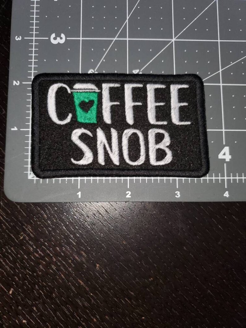 Appliqué Snob Café image 5