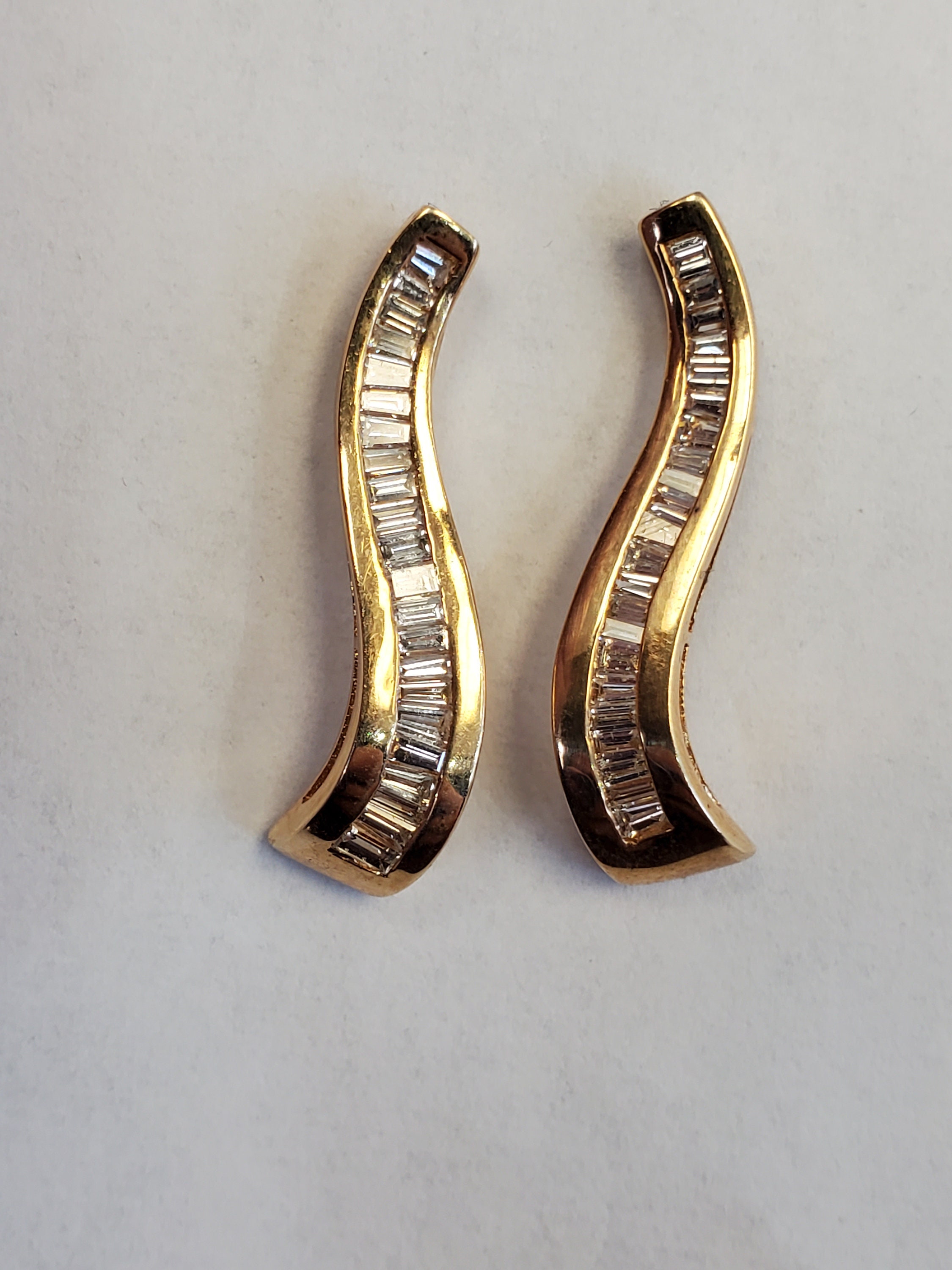 Screwback Swirl Baguette Diamond Earrings 1/3cttw 14k Yellow Gold