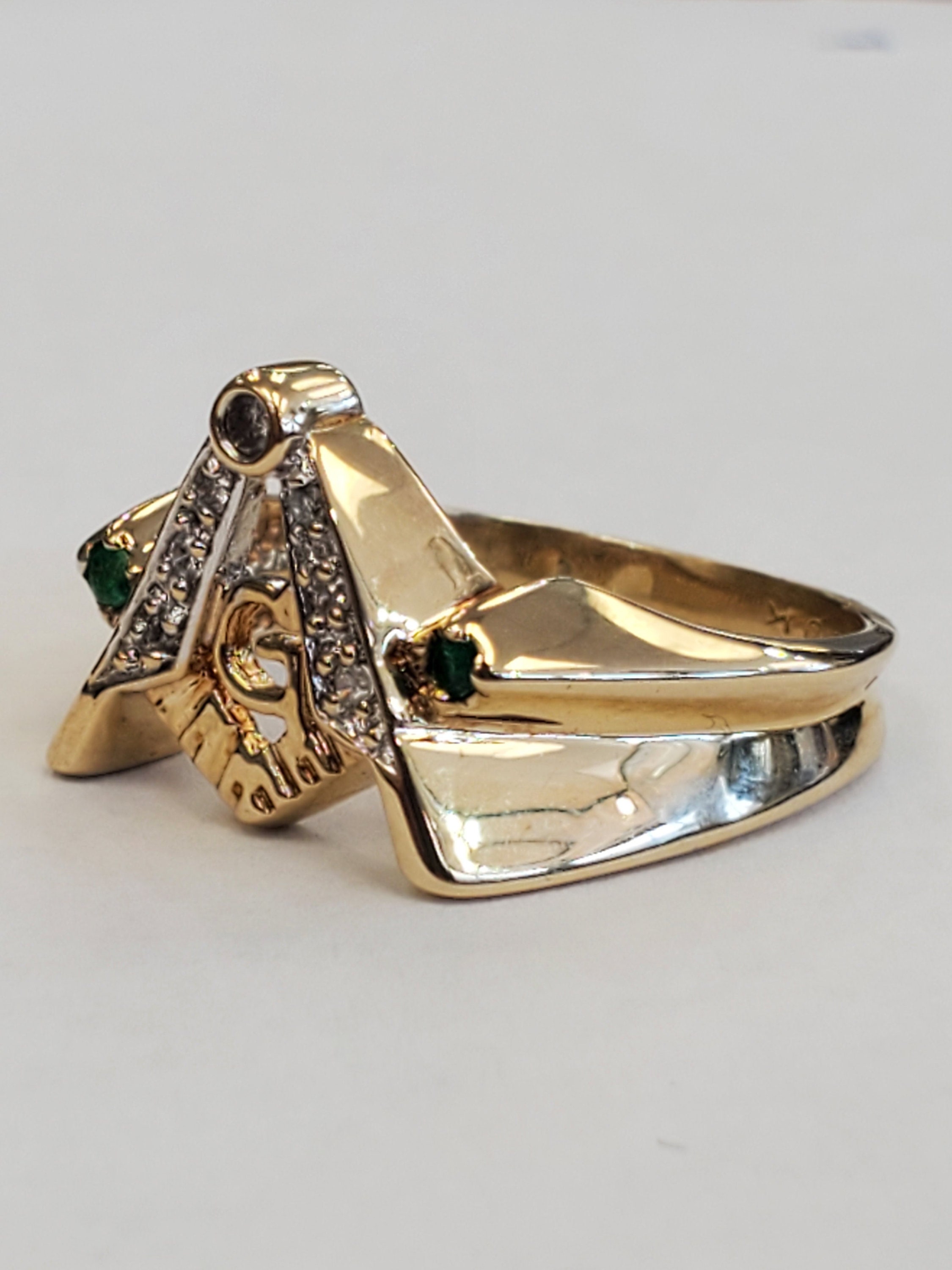 Product Image for Mason Masonic Emerald and Diamond Square and Compass Ring 10k Yellow Gold Size 9