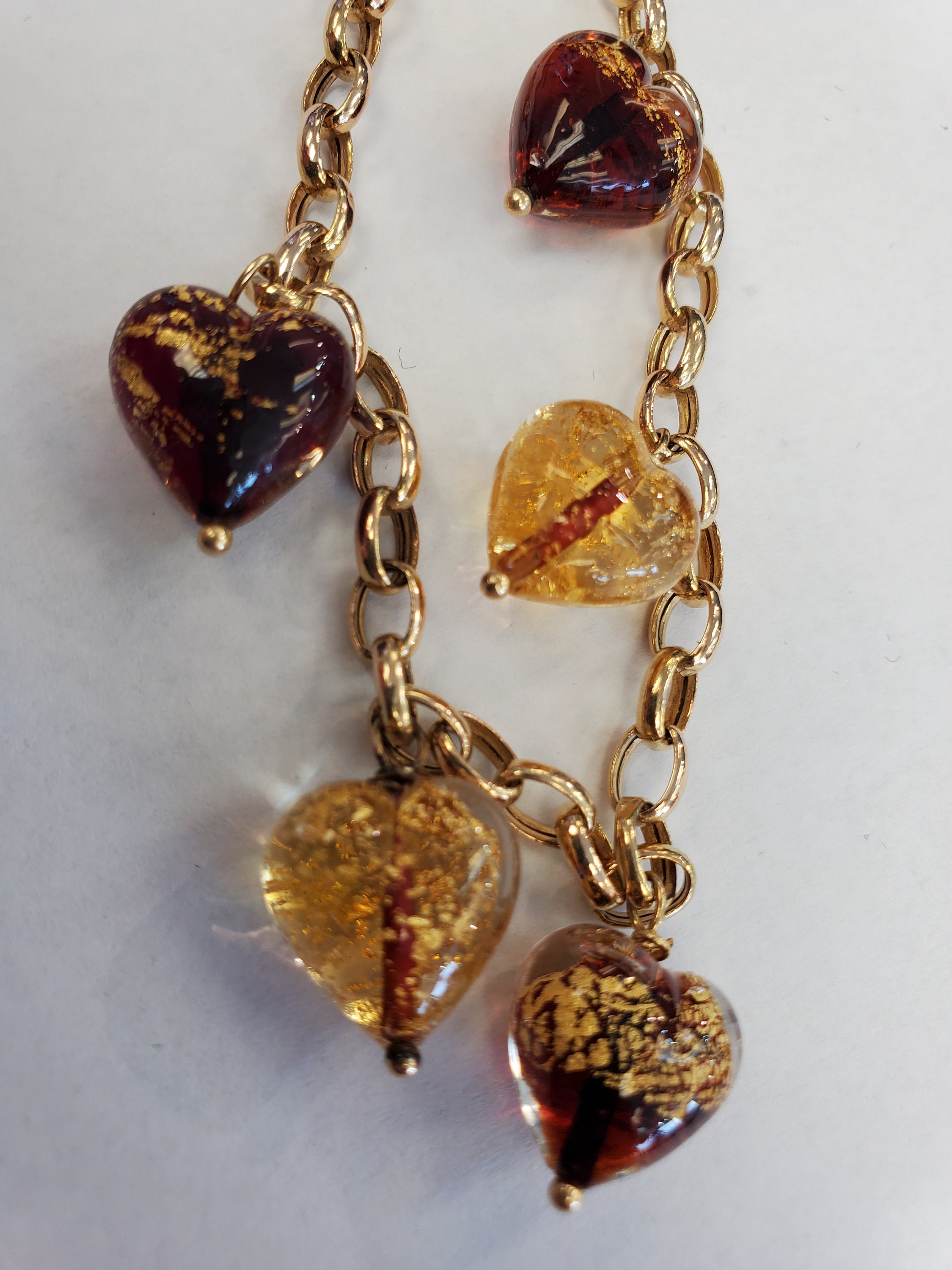 Product Image for Vintage Murano Glass Heart Charm Rolo Bracelet 14k Yellow Gold 7.5&quot;