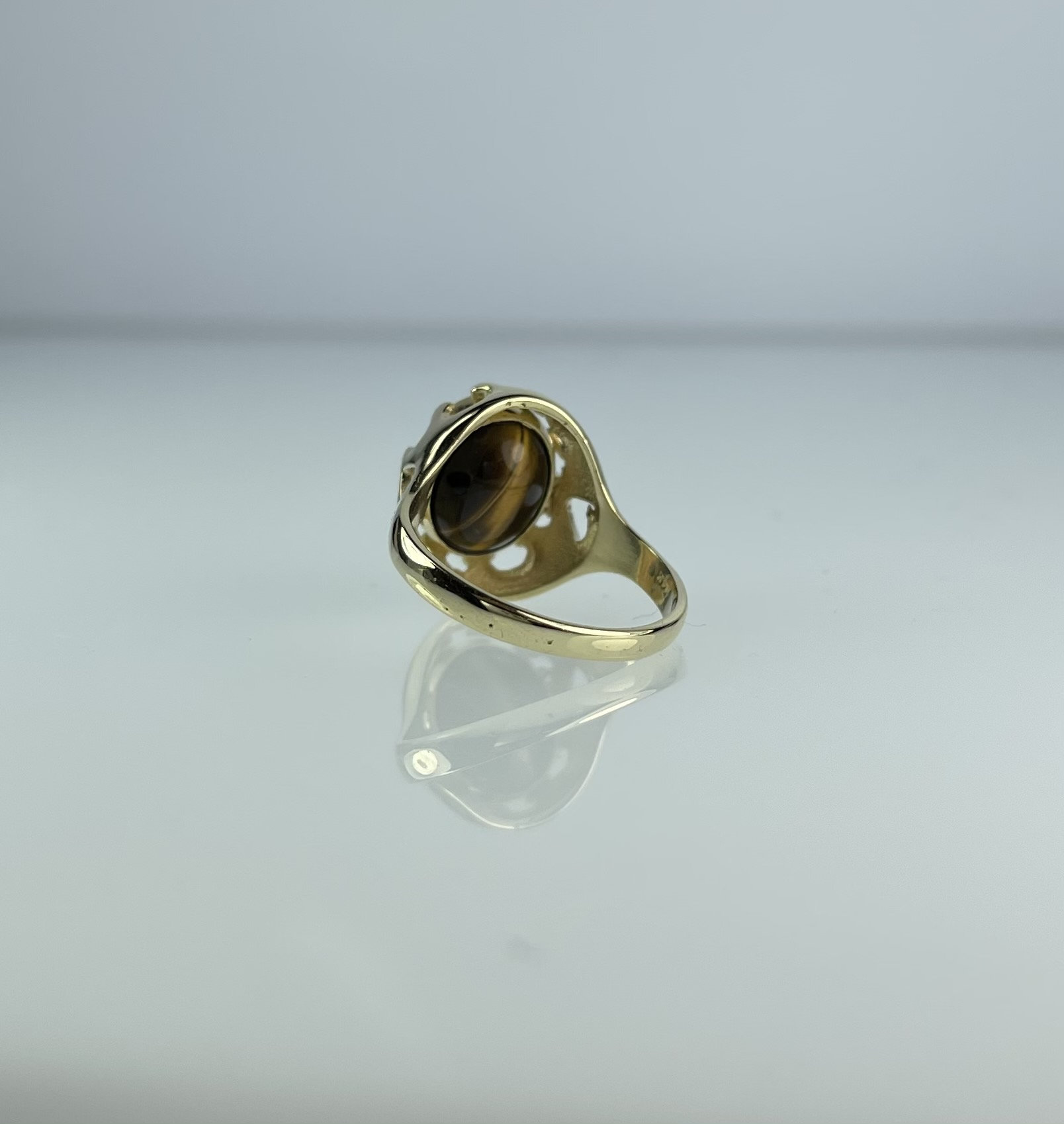 Product Image for Tiger eye & Coral Flip ring - 14K Yellow gold