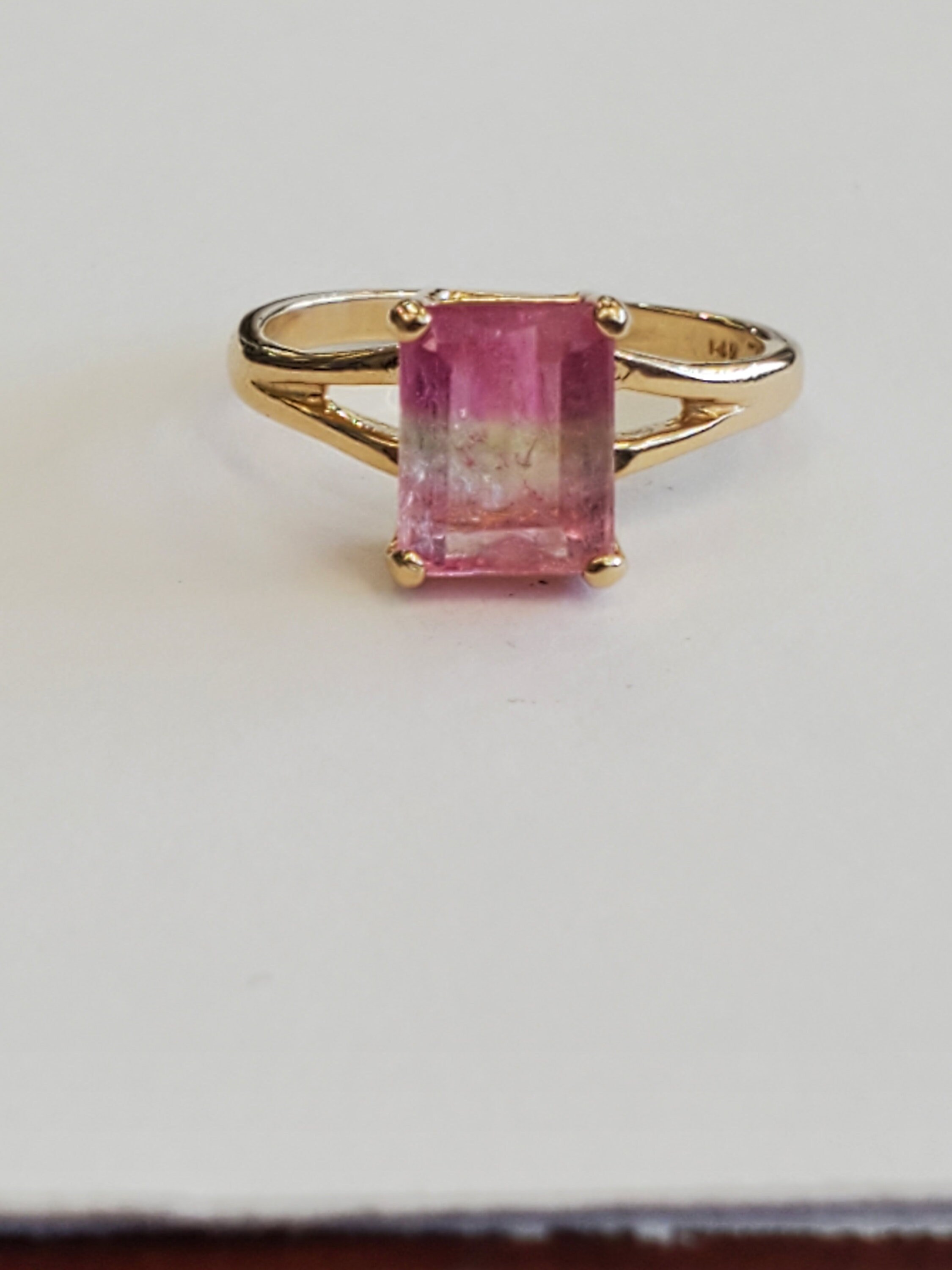 Product Image for Bubblegum Pink Tourmaline Bicolor 14k yellow gold ring size 7