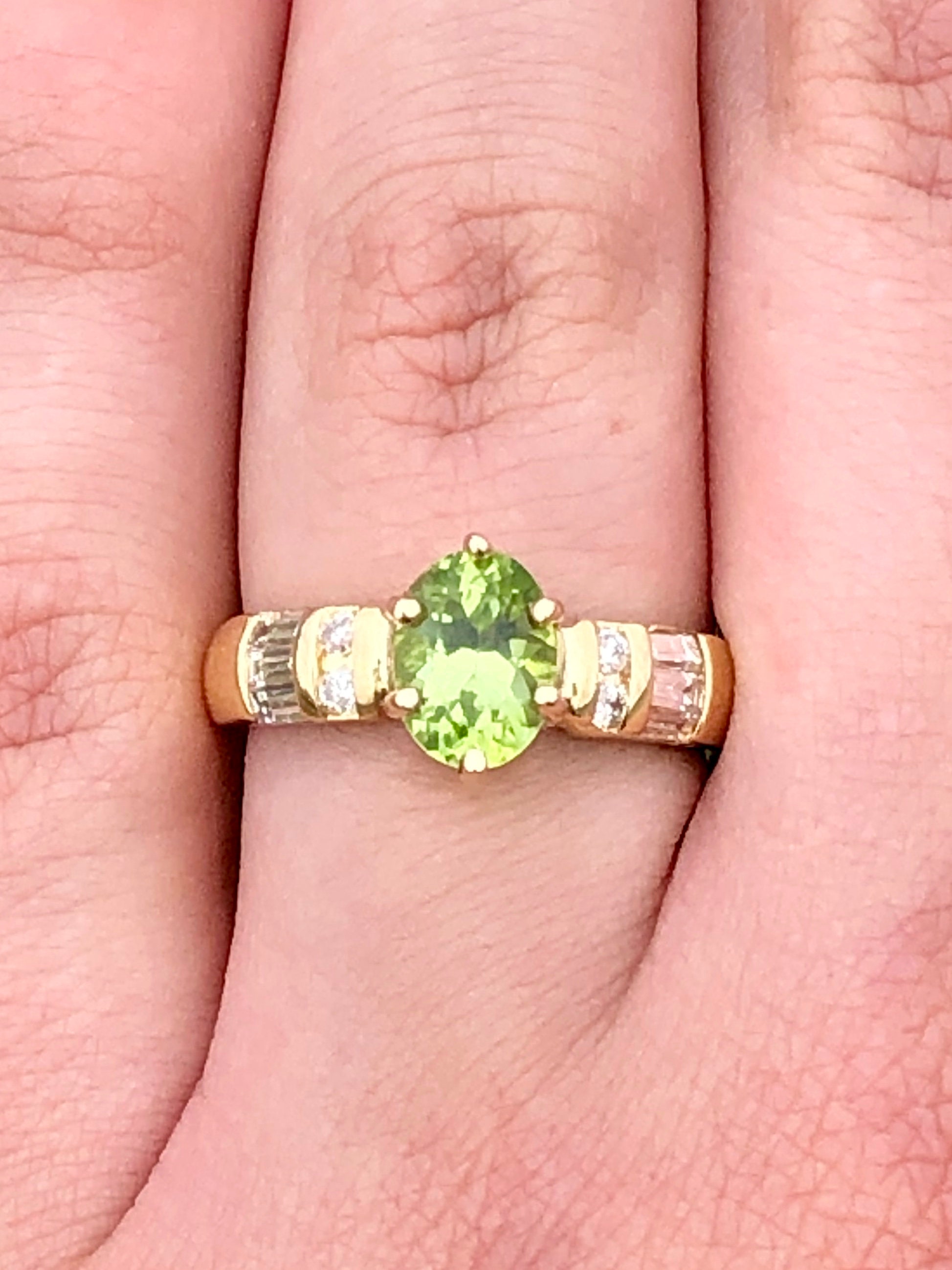 Product Image for 18K Gold 1.30CT Oval Peridot & .37CT Diamond Ring