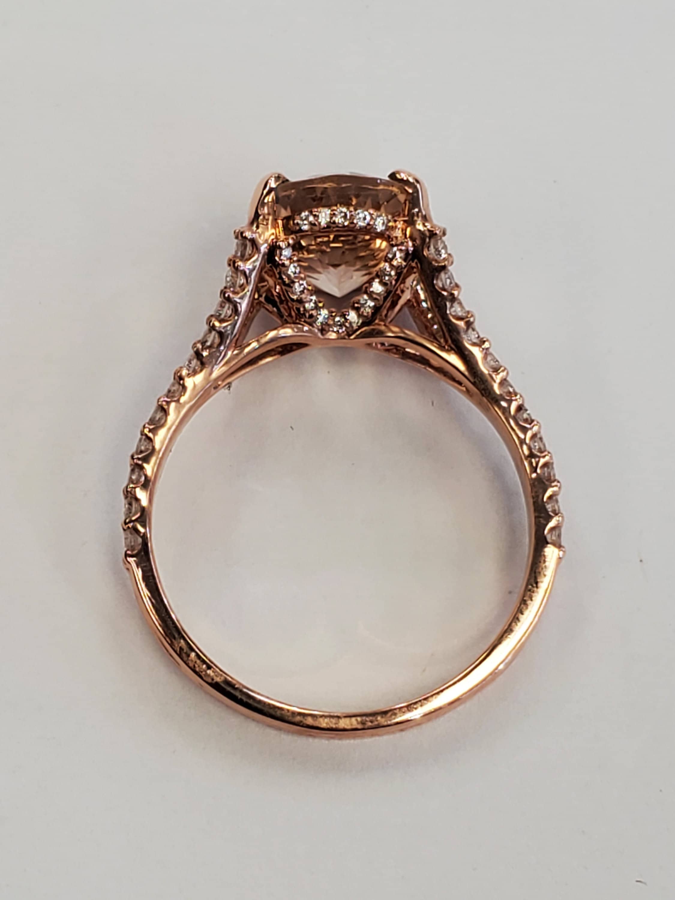 Product Image for 14k Rose Gold 2.50ct Morganite Oval Split Shank Ring with Diamonds size 7.5