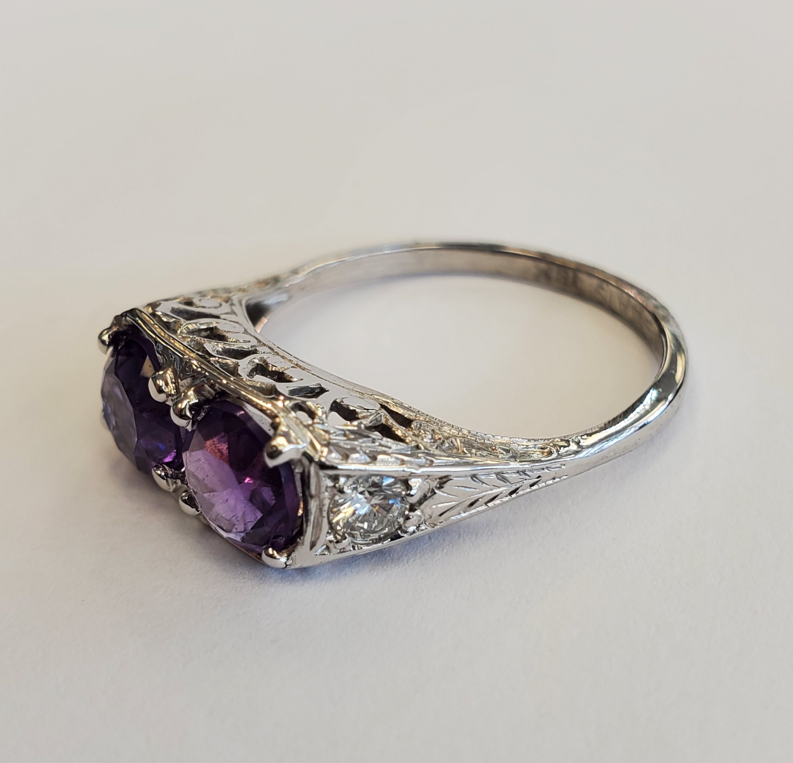 Product Image for 18k white gold amethyst and diamond filigree ring size 8