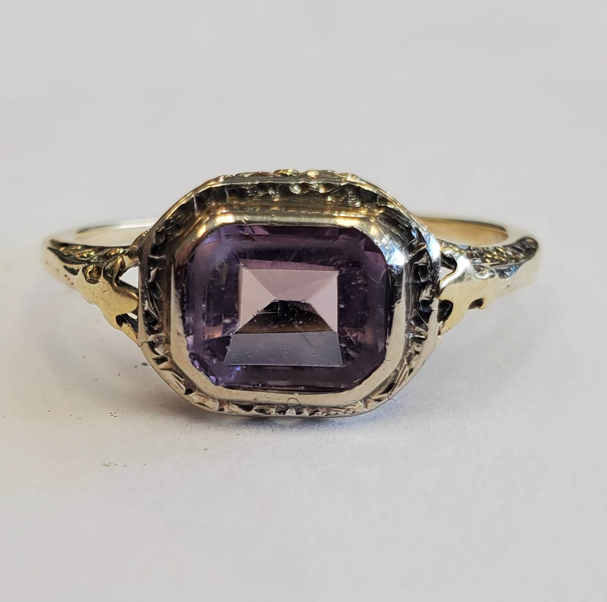 Vintage filigree amethyst ring 14k two tone