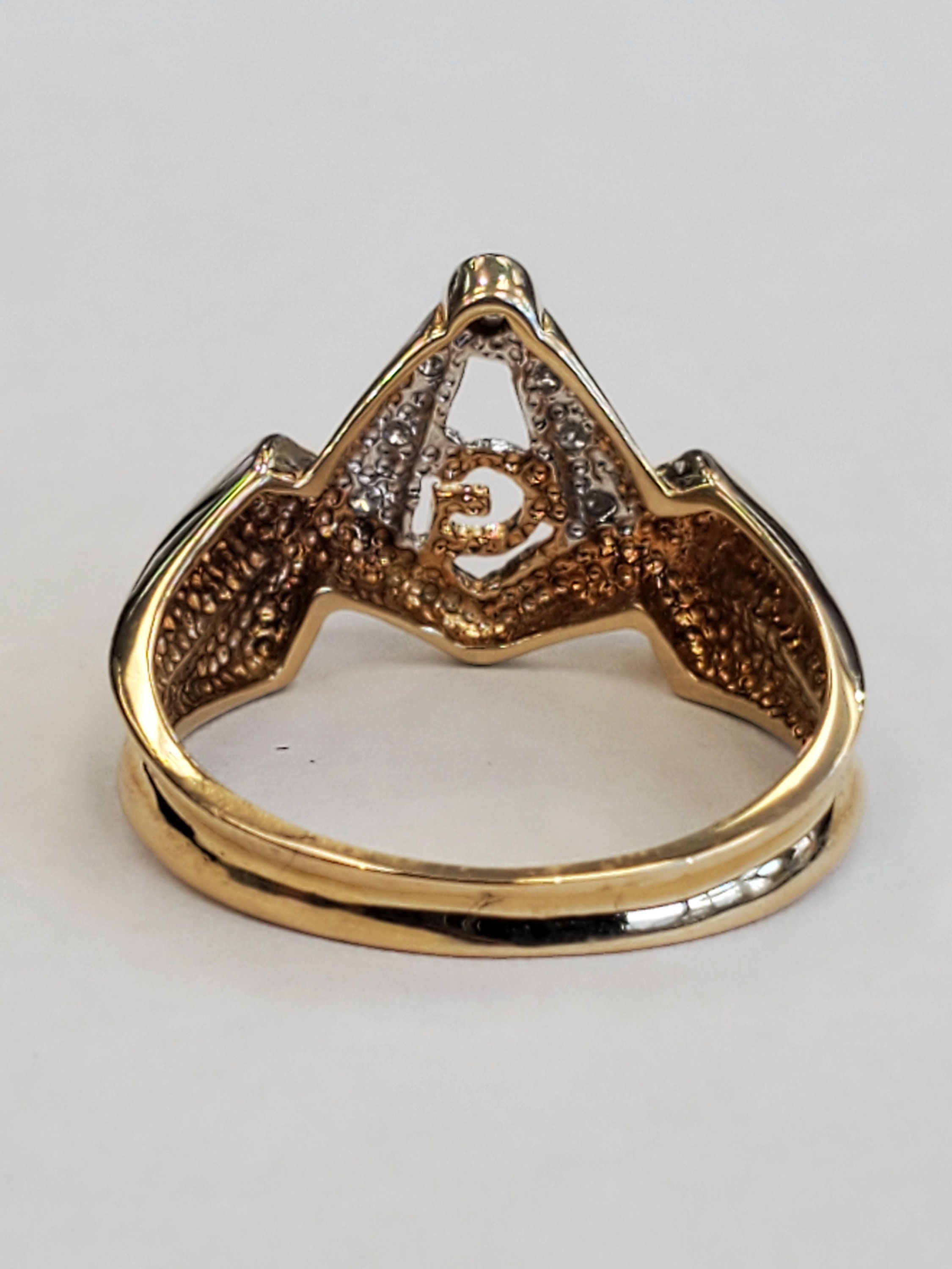 Product Image for Mason Masonic Emerald and Diamond Square and Compass Ring 10k Yellow Gold Size 9