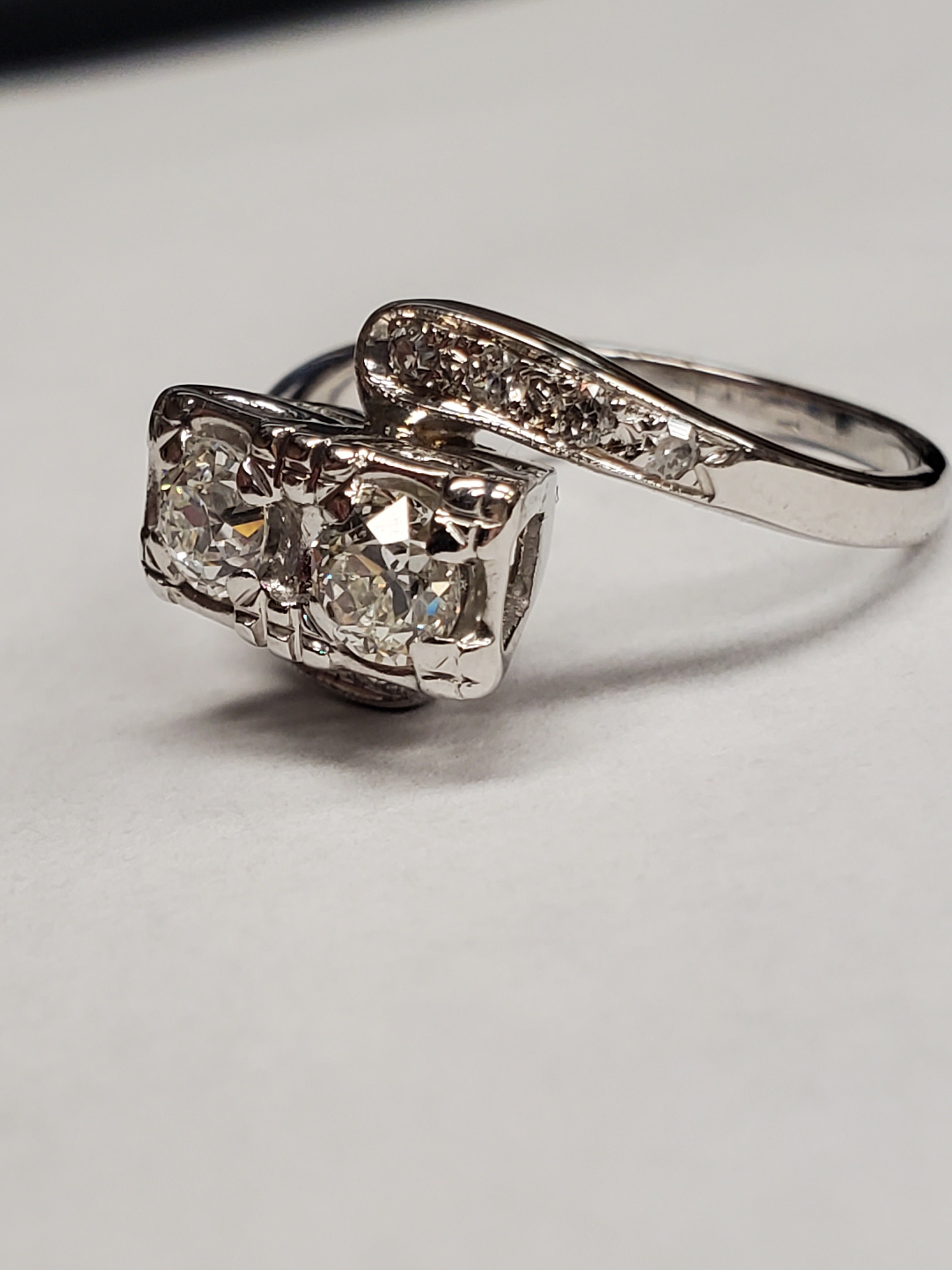 Product Image for Moi et Toi Vintage .75cttw Old European Cut bypass diamond ring Size 9.5