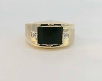 Onyx Barrel Cut Ring