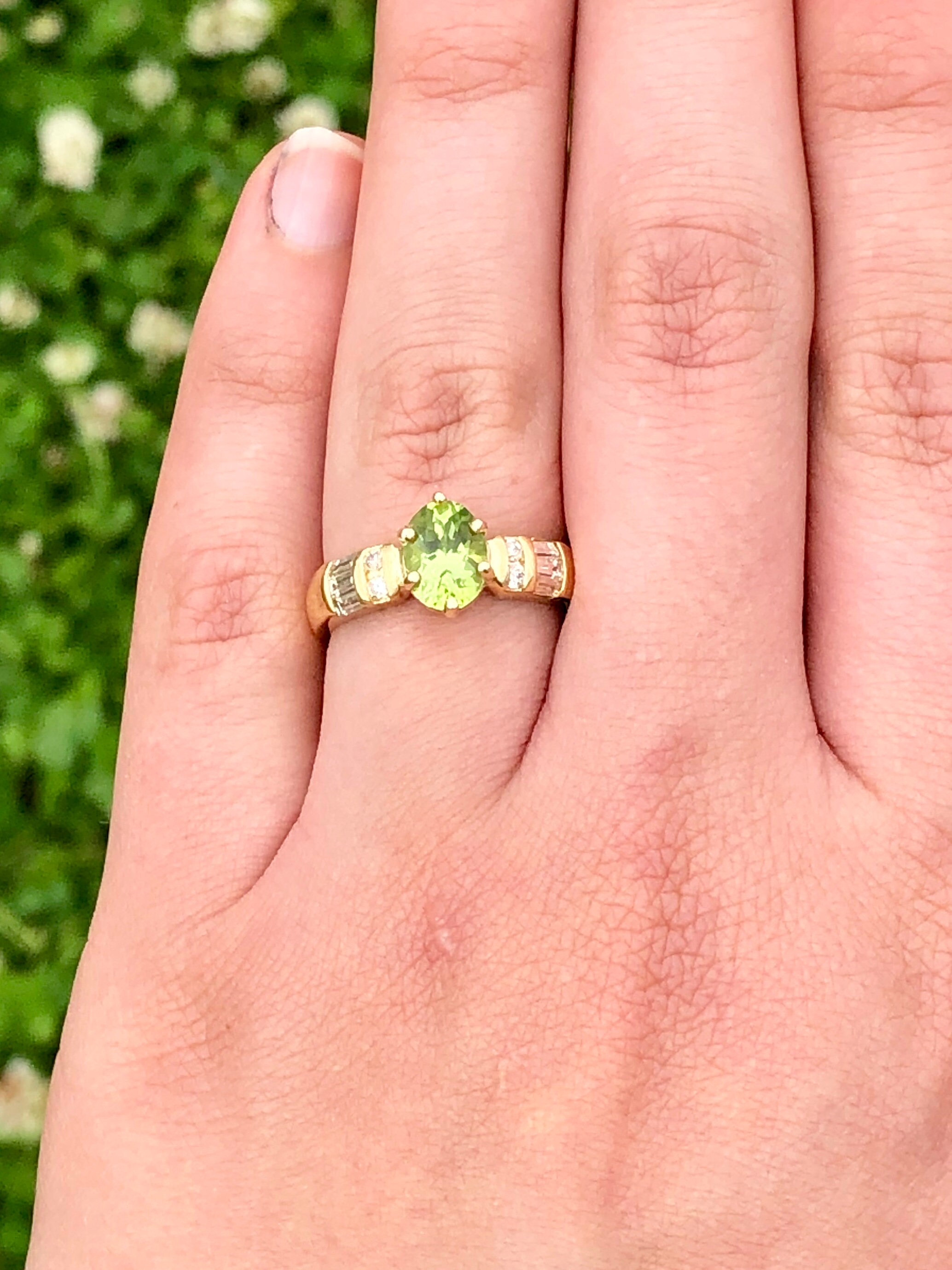 Product Image for 18K Gold 1.30CT Oval Peridot & .37CT Diamond Ring