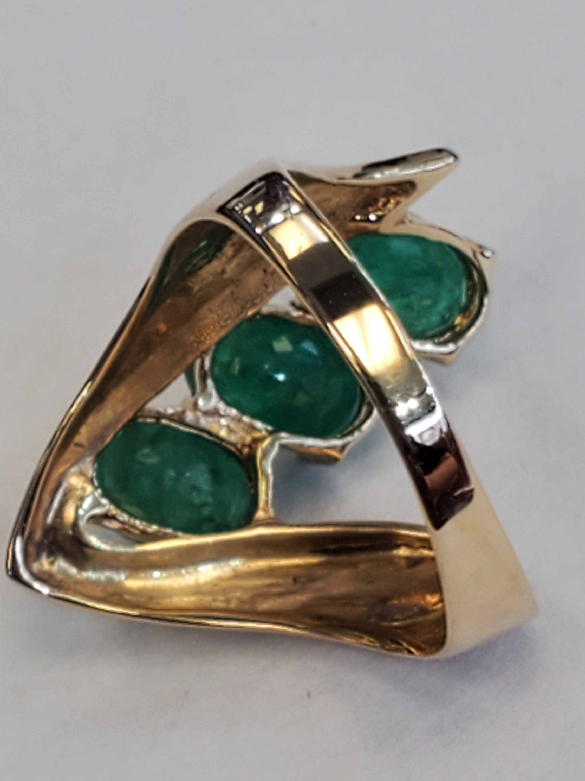 Product Image for Natural emerald 1.62cttw Freeform Ring 10k Yellow Gold Size 6.5