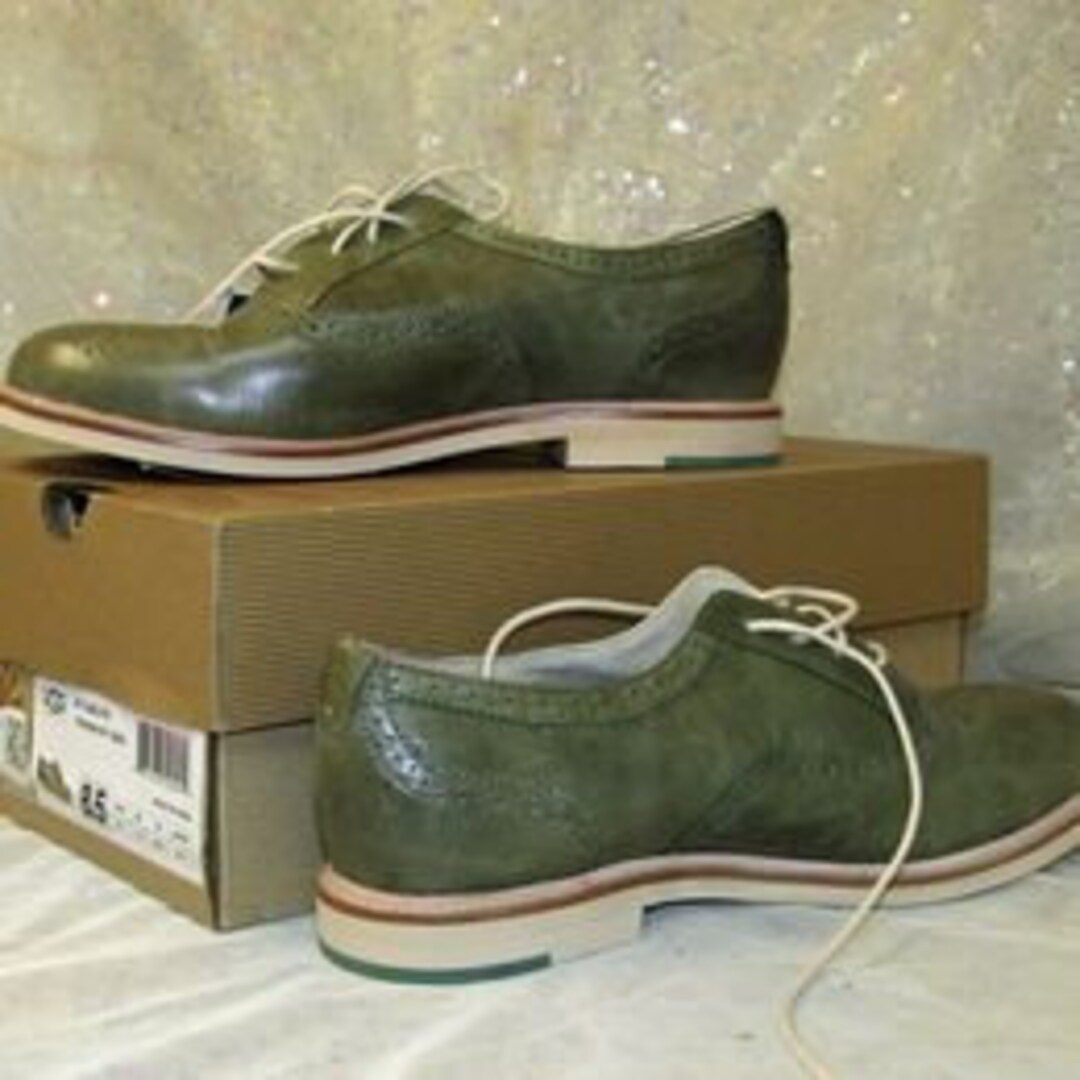 Uggs Women s Caelyn Oxford Brogue Size 8.5 Etsy