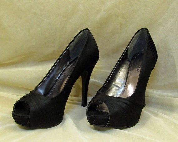 Jacqueline Ferrar Black Silk Heels - image 1