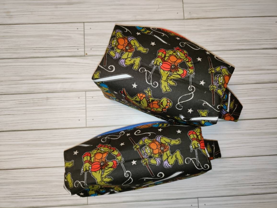 Kulturbeutel Mit Schildkröten-Motiv, Wasserdicht – 25,4 X 12,7 X 15,2 Cm, Mit Trennwand & Netztaschen