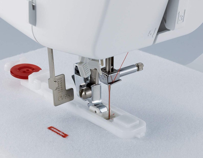 New Best Price Brother Sewing Machine, XM2701, Lightweight Sewing