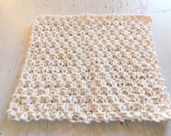 Washcloth knitting pattern, beginner pattern, easy knitting pattern, exfoliating washcloth