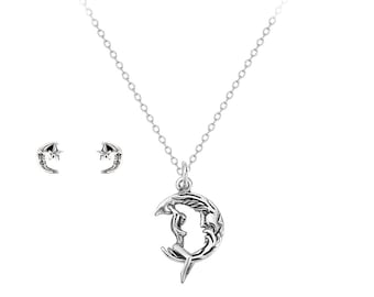 Collana con ciondolo e perno in argento sterling raffigurante una donna sulla luna