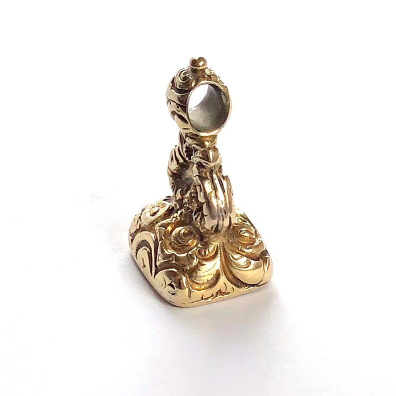 B or EB Victorian 9ct Gold and Bloodstone Fob Seal