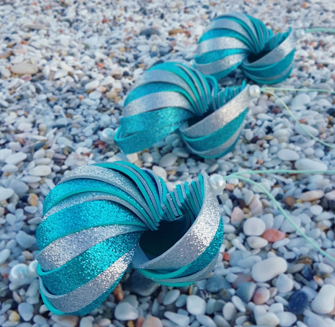 Teal And Silver Christmas Decorations
