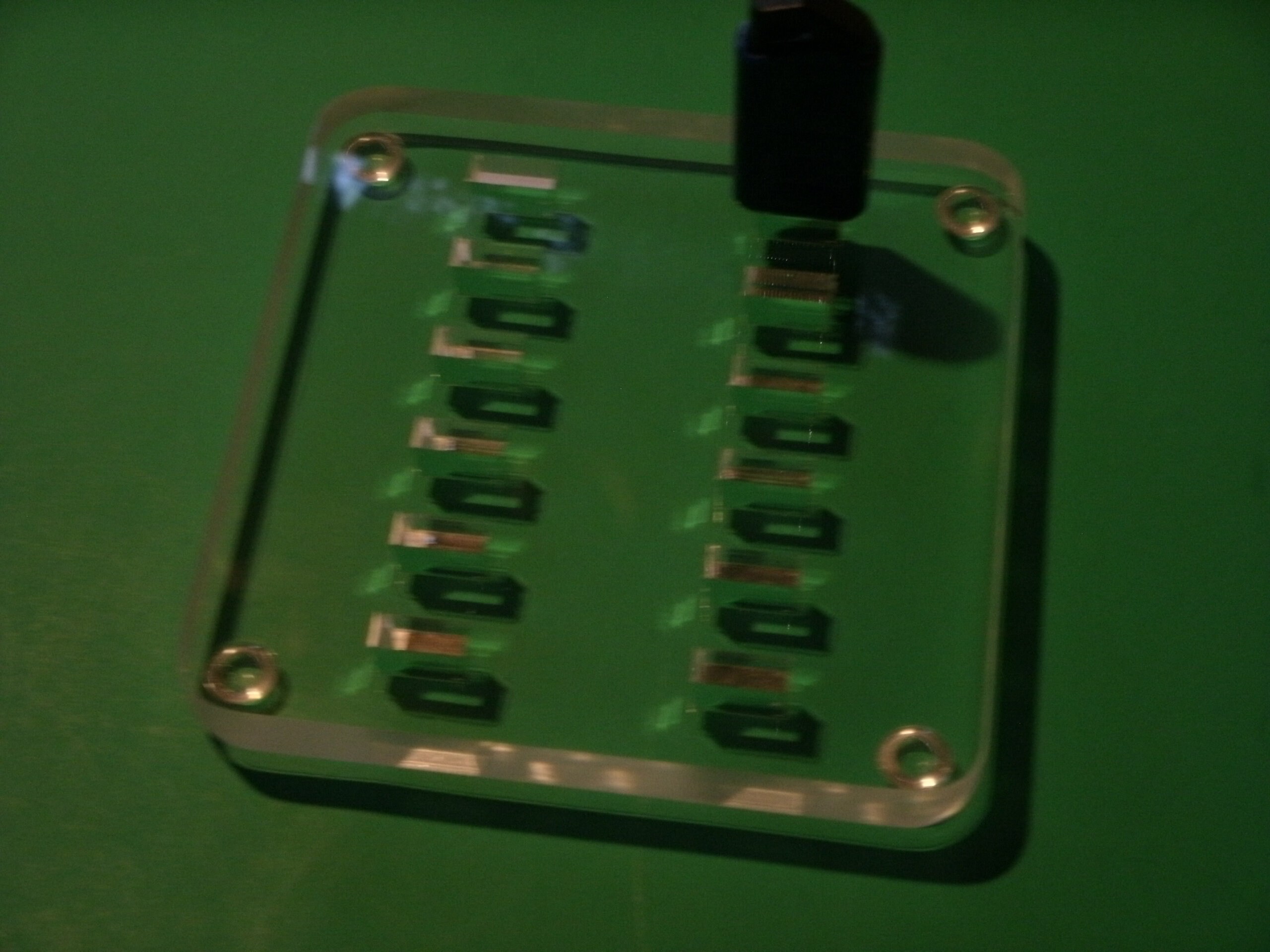 USB Flash Drive Organizer/fits 12 Sticks/the flash Pad is an Original