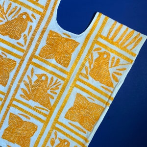 Colorful Jalapa De Diaz Hand Embroidered Oaxaca Huipil // Mexican Blouse // Top // One Size Small - Medium // Marigold Yellow